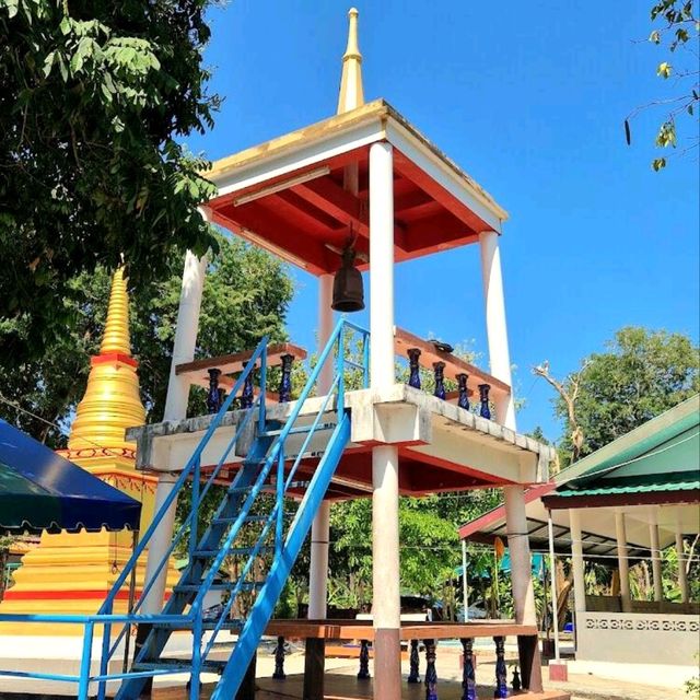 Laem Phromthep Monastery(T)