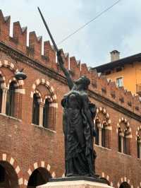 米蘭出發一小時即到羅馬時期小鎮🤓Verona🫶🏻一日市內行程推介