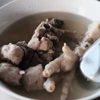 ร้านปากหม้อเจ๊โบ้