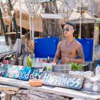 Zodiac See Sun Beach Bar เกาะหลีเป๊ะ
