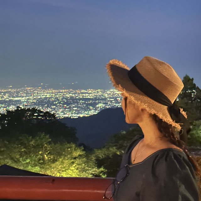 【神奈川】大山から見る夜景