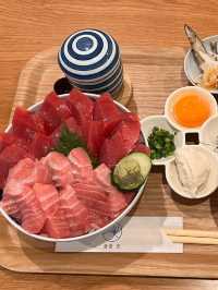 「食堂光」：福岡柳橋連合市場的海鮮丼特色餐廳