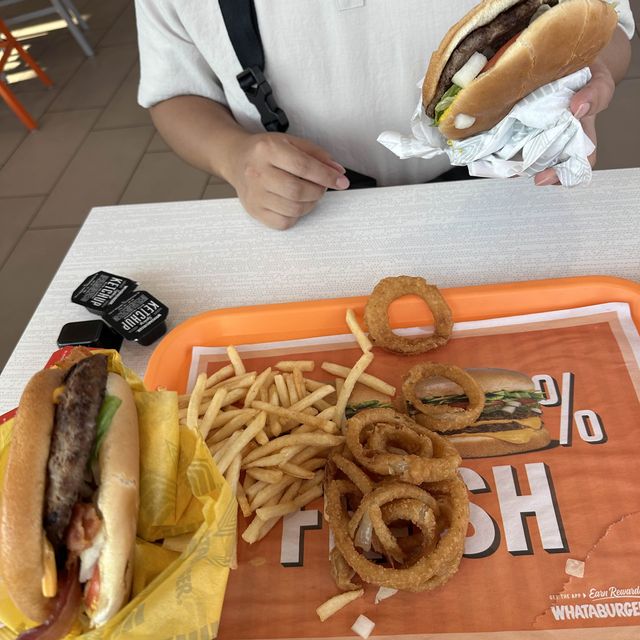 Whataburger - 미국 햄버거 프랜차이즈로 추천