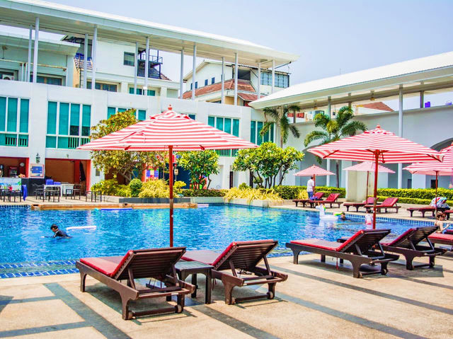 โรงแรมวิวตึกสูงมองเห็นทะเล พัทยา