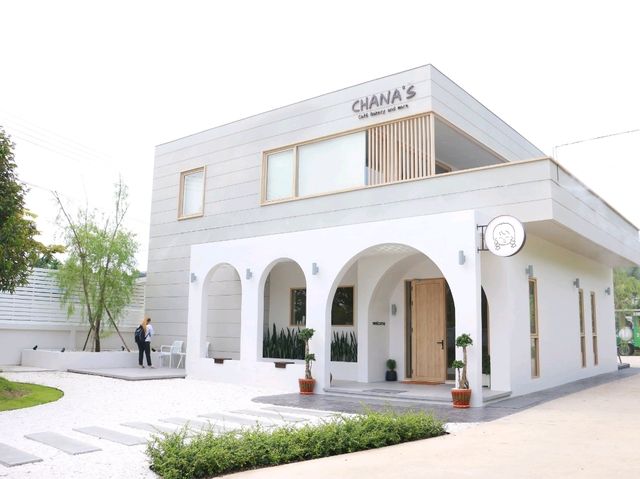 คาเฟ่สวย Chana's cafe คาเฟ่สวย Chana's cafe