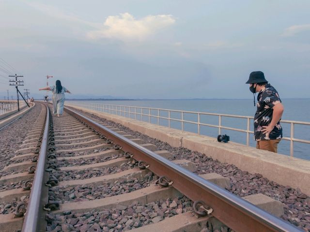 รถไฟลอยน้ำ บ้านโคกสลุง จุดถ่ายรูป เกาหลี 