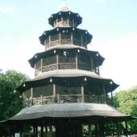 慕尼黑公園竟然可以衝浪?!
