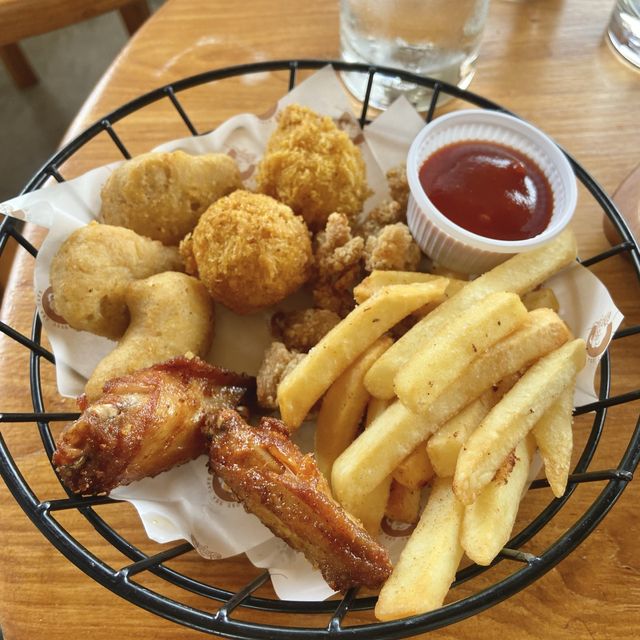 The Ruby Sea Cafe 