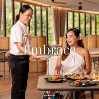 ห้องอาหารไทยวิวสวย โอบล้อมด้วยธรรมชาติ