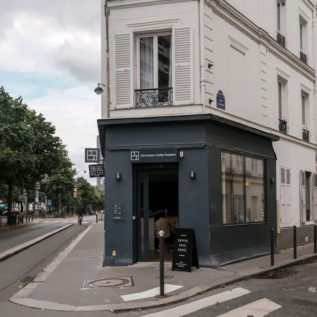 Bel Horizon Coffee Roasters Paris, France ☕🇫🇷Trip in The UK and France 