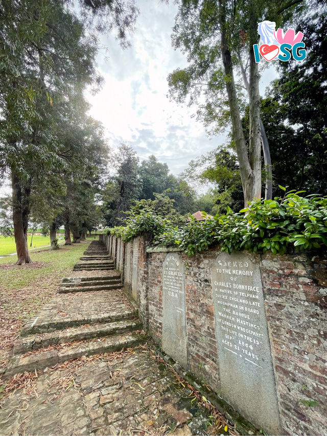🇸🇬 Berry welcome to Fort Canning Park