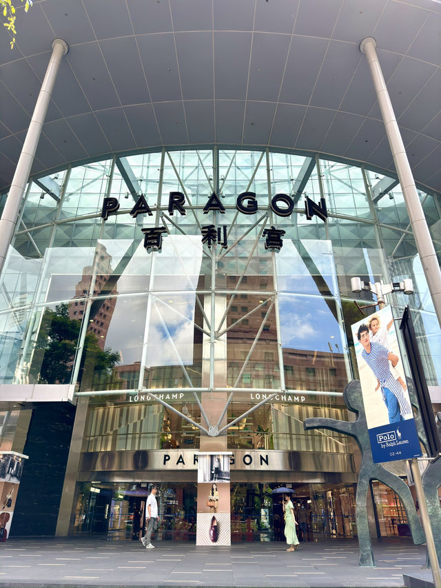 シンガポール　シンガポール観光　パラゴンのオブジェが凄すぎた！