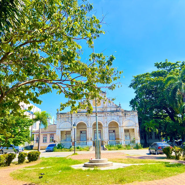 ศาลจังหวัดชลบุรี โบราณสถานร้าง