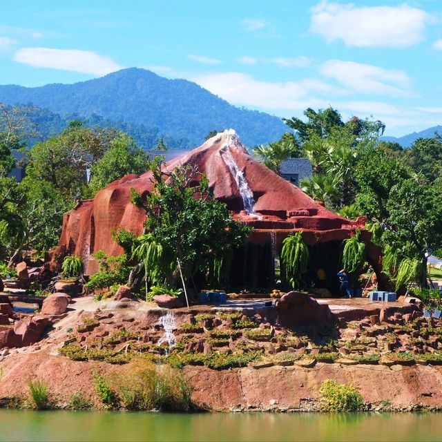 Fujijun ค่าเฟ่เปิดใหม่วิวภูเขา จันทบุรี