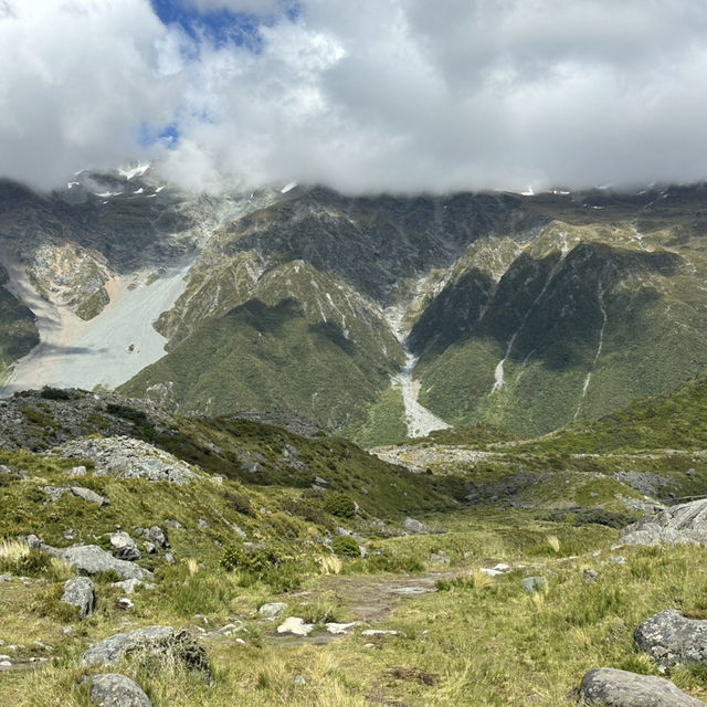 Hiking beneath the fiords