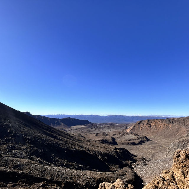 Tongariro alpine crossing amidst volcanoes - New Zealand