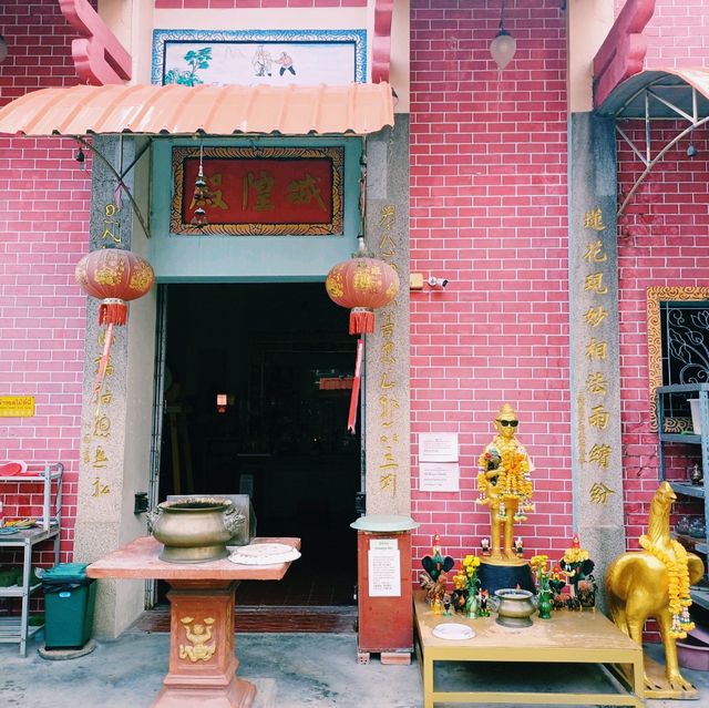 泰國合艾著名華人文化歷史古跡寺廟:蓮花閣，適合拍照📸打卡祈福