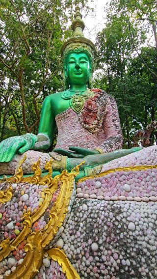 วัดสวย  ปราจีนบุรี