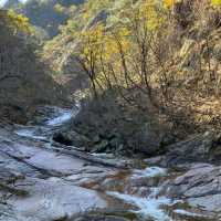 Seoraksan Awaits: Discover Korea's Majestic Mountain Paradise!