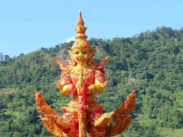 วัดป่าคาสามัคคี เขาค้อ