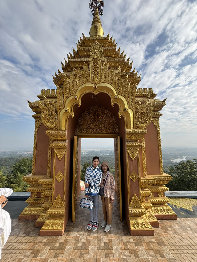 วัดพระธาตุดอยพระฌาน ลำปาง