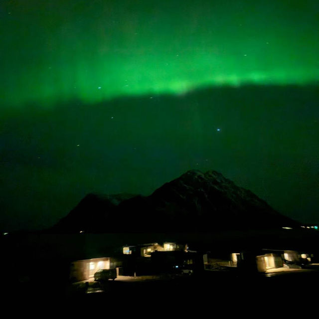 The universe is calling ⚡️Northern light in Svolvær, Norway 🇳🇴 