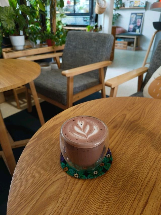 Finding Peace in a Hidden Green Cafe