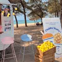 คาเฟ่ริมทะเลสุดน่ารัก Vibes ดีต่อใจ #ระยอง 🥯🏝️🍃