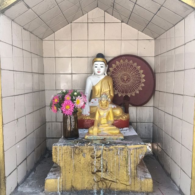 Kuthodaw Pagoda in Mandalay, Myanmar