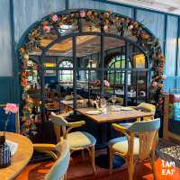 ร้านอาหารฝรั่งสไตล์อิตาเลียน โมเดิร์นฟีลคาเฟ่