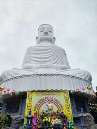 Linh Chua Linh Tu Temple – A Sacred Sanctuary in the Clouds 