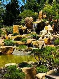 STUNNING BUDDHIST TEMPLE IN DALAT.