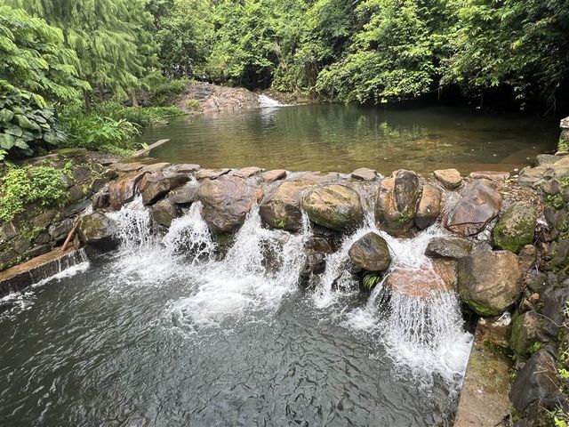 1 Hike, 6 Waterfalls at the Biling Waterfall Trail