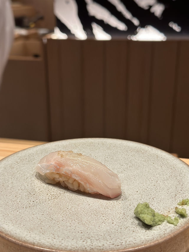 ✨🍣 東京 Omakase 初體驗，味蕾的極致享受！ 🍶💛