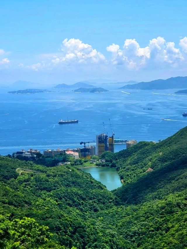 Victoria Peak, a breathtaking views of Hong Kong's skyline. 