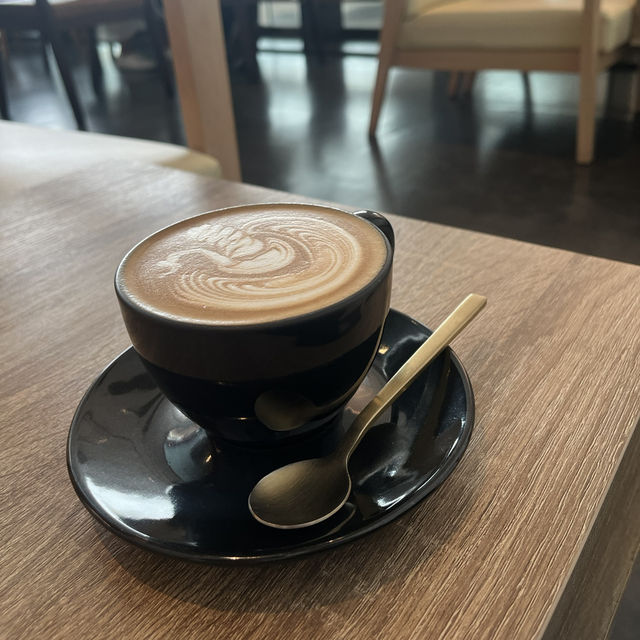 【Bangkok】まるで蔦屋書店？！ オシャレ空間OPEN HOUSE☕️