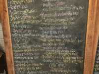 ร้านดังเป็นกระแส อาหารทะเลสด ย่านเลียบด่วน