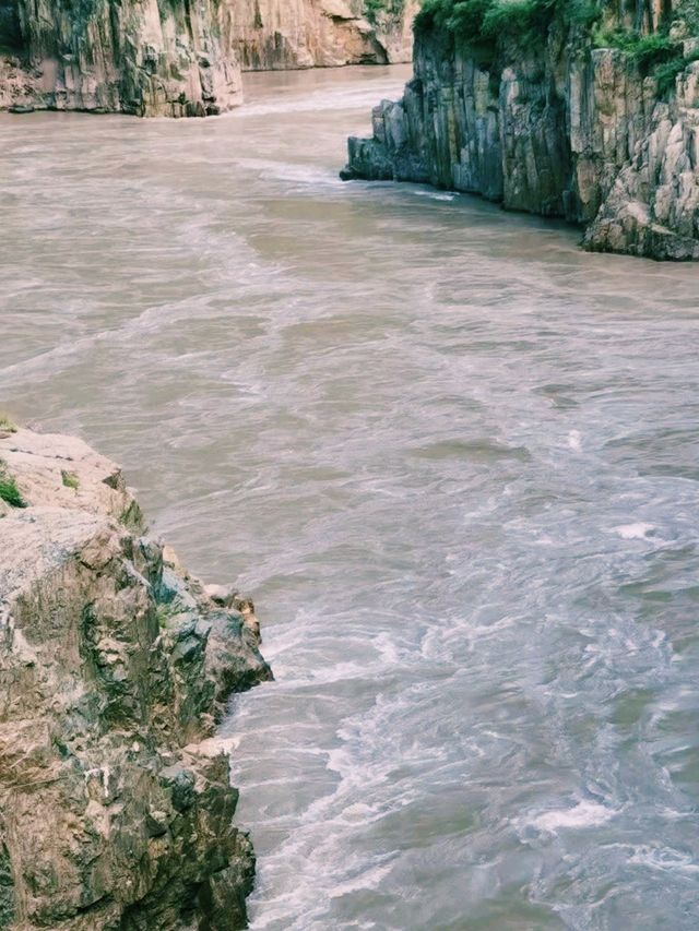 中國西藏芒康縣如美鎮旅行攻略，適合打卡拍照📸