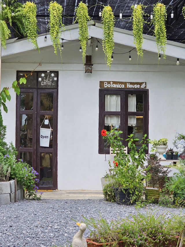 Botanica House