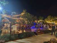 แจ่ม Cafe & Eatery