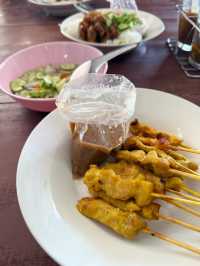ผัดไทยท่ายาง ความอร่อยแห่งเพชรบุรี