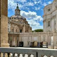 A Divine Weekend at the Pope’s Residence: Vatican Splendor & Roman Soul