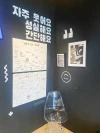 BLACK HOME Cafe (Kaeng Khoi)