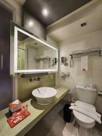 Fresh and Fun Stay at HARRIS Hotel Kuta Tuban