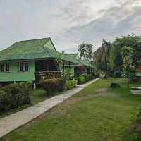 คลองหินบีช รีสอร์ท
