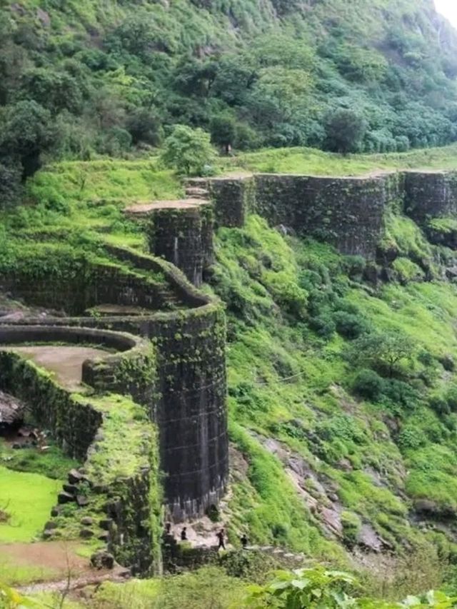 Raigad Fort – A Journey into the Maratha Legacy