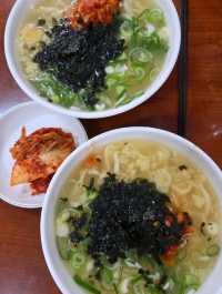 개금 줄서는 칼국수 맛집 '성원칼국수'