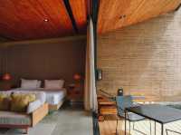 ไปพักผ่อน Pool Villa ริมแม่น้ำแควน้อยกันไหม?