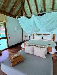 🌺 Gili Lankanfushi Maldives – A Whisper of Heaven Over Water 🌊✨