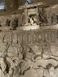 【ポーランド🇵🇱すべて岩塩でできた世界初の世界遺産】